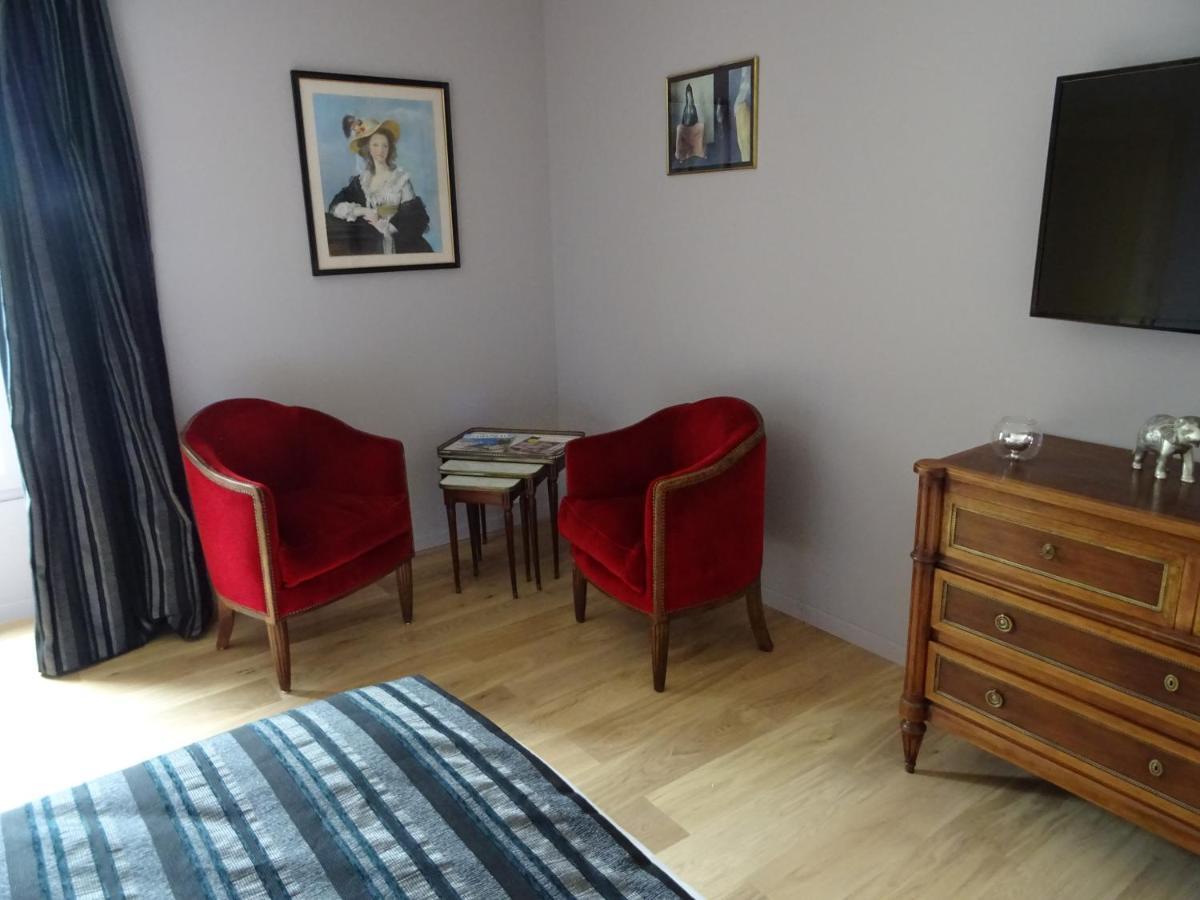 Bed and Breakfast Domaine La Bastide Cleyrac Екстер'єр фото